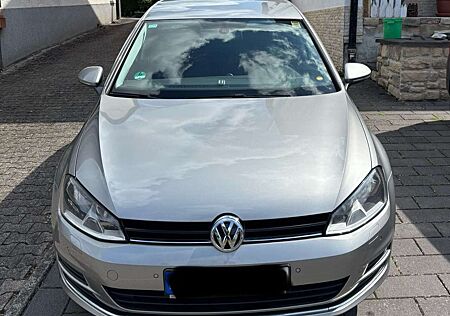 VW Golf Volkswagen 1.2 TSI BlueMotion Technology Comfortline