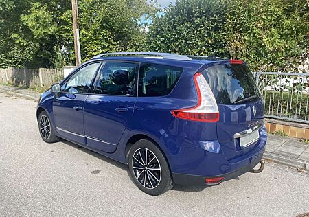Renault Grand Scenic III 1,6 dCi BOSE 5 Sitze 1. Hand