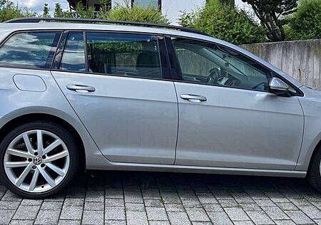 VW Golf Variant Volkswagen Golf VII Variant Diesel 1.6 BlueTDI DSG Trendline