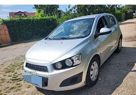 Chevrolet Aveo 1.4 LT