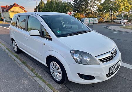 Opel Zafira 1.7 CDTI ecoFLEX Design Edition