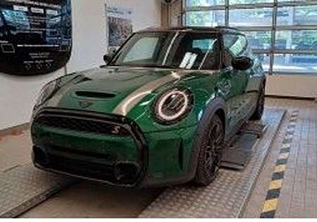 Mini Cooper S CooperS/Aut/Navi/LEDer/Kamer/P+DrivAs/KomfortZg