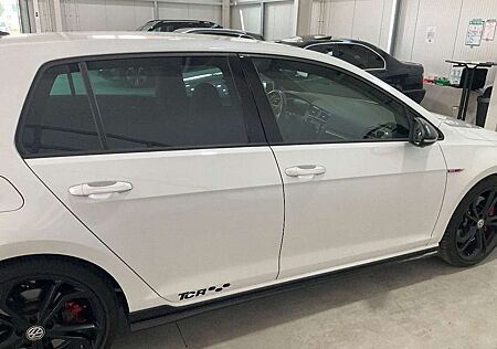VW Golf GTI Volkswagen TCR 2.0 TSI OPF DSG