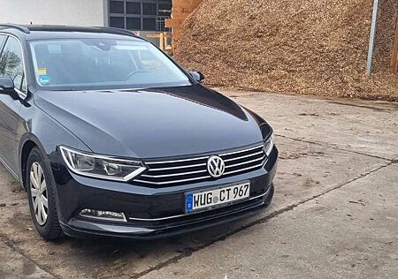 VW Passat Variant Volkswagen 2.0 TDI DSG BlueMotion Comfortline