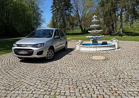 Lada Kalina 2 Fliessheck Basis 1Hand Euro 6 Bluetooth