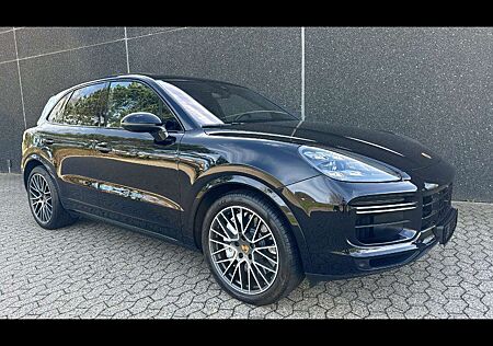 Porsche Cayenne Turbo 21"/PDCC/Matrix/ACC/ehem.NP 164´