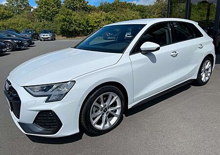 Audi A3 Sportback 35 TFSI S line Kamera Navi Leder