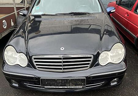 Mercedes-Benz C 180 T Kompressor Automatik Avantgarde