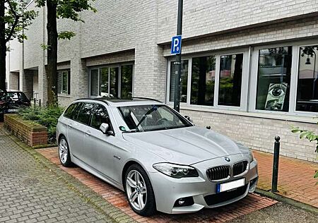 BMW 520d 520 Touring Sportpaket - Head Up - Panoramadach