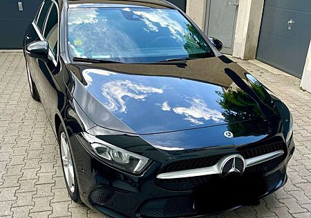 Mercedes-Benz A 220 7G-DCTProgressive