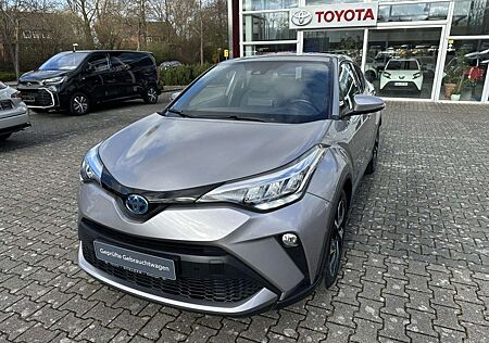 Toyota C-HR 2.0 Hybrid Team Deutschland