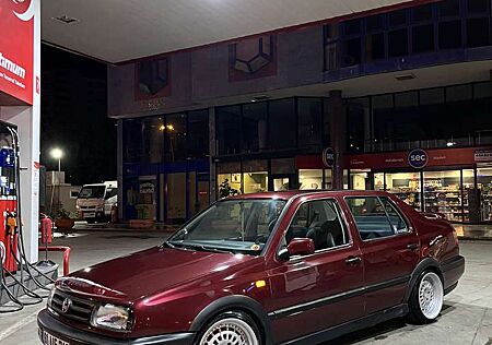 VW Vento Volkswagen 2.0