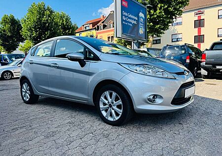 Ford Fiesta 1.25 Ghia Klimaautomatik Alufelgen
