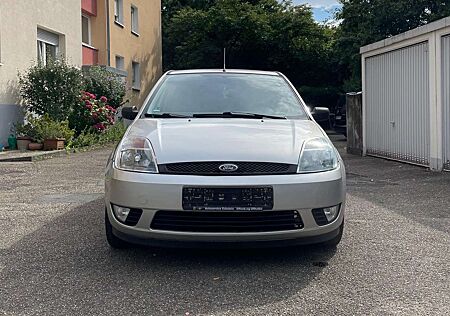 Ford Fiesta 5-Türer 1.4 Ambiente