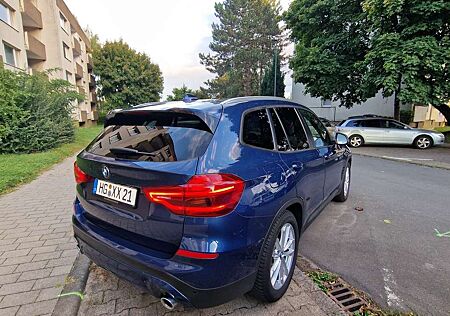 BMW X3 xDrive20d Aut, HUD. 3 Jahren Kostenlos