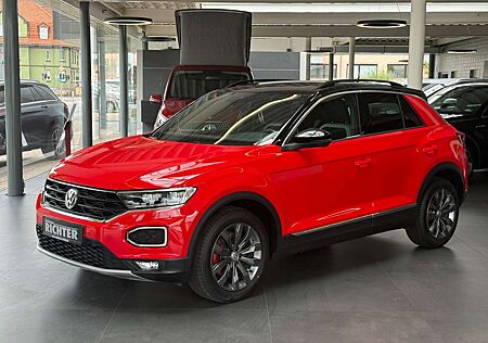 VW T-Roc Volkswagen Sport 2.0TDI Panorama/LED/SHZ/PDC/AppleCar