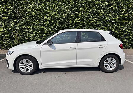Audi A1 30 TFSI basis