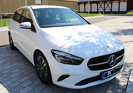 Mercedes-Benz B 200 B-Klasse 7G-DCT Entry