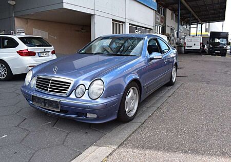 Mercedes-Benz CLK 200 AUTOMATIK KOMPRESSOR ELEGANCE