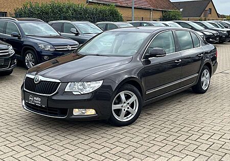 Skoda Superb 2.0 TDI +DSG+Leder+Navi+Schiebedach+Xenon