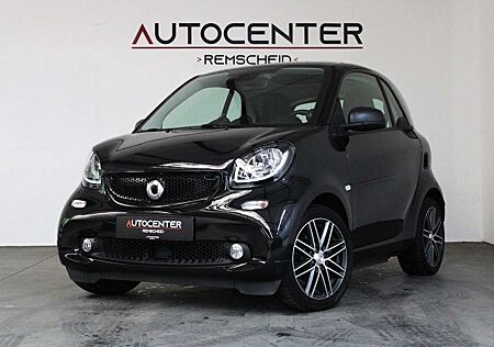 Smart ForTwo coupe ed EQ Pano Kamera SHZ Navi Brabus