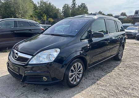 Opel Zafira B Cosmo 1,9CDTI*PANORAMA*NAVI*AUTOMATIK*