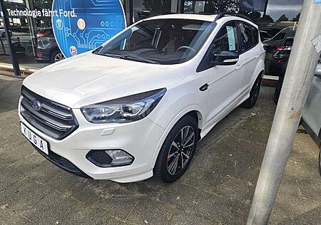 Ford Kuga 2.0 EcoBoost 4x4 Aut. ST-Line Pano ACC Xenon 169 k