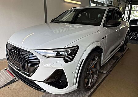 Audi e-tron S BLACK/22Z/DIG-MTRX/ACC/HuD/PANO/S-SITZE