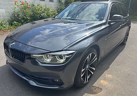 BMW 320 i Touring Sport Line Shadow