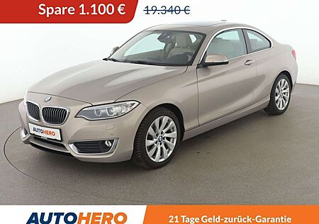 BMW 218i 218 Luxury Line Aut.*NAVI*BI-XENON*TEMPO*PDC*SHZ*