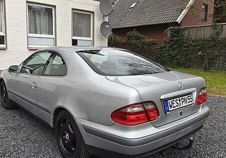 Mercedes-Benz CLK
