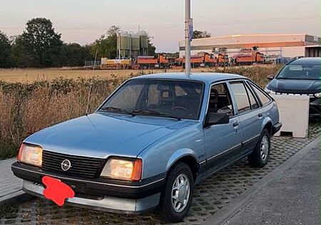Opel Ascona 1.6S CC