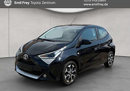Toyota Aygo (X) x-play Team Deutschland