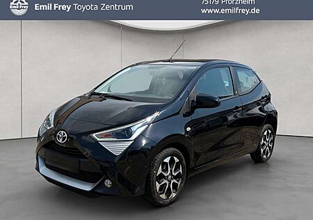 Toyota Aygo (X) x-play Team Deutschland