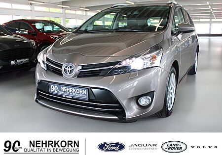 Toyota Verso 1.8 Comfort AUTOMATIK SHZ CAM Allwetter Xen 7-Sitz