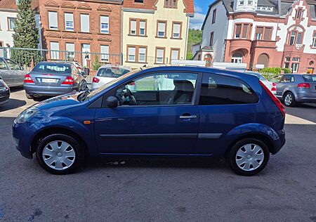 Ford Fiesta 1.4 " Zahnriemen neu, TÜV / AU neu "