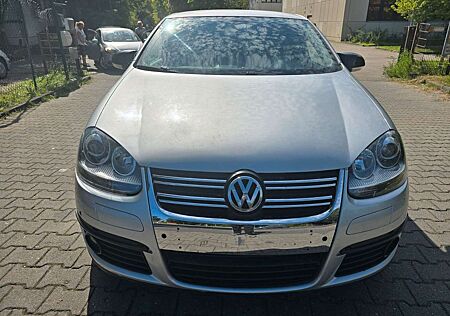 VW Jetta Volkswagen V Comfortline