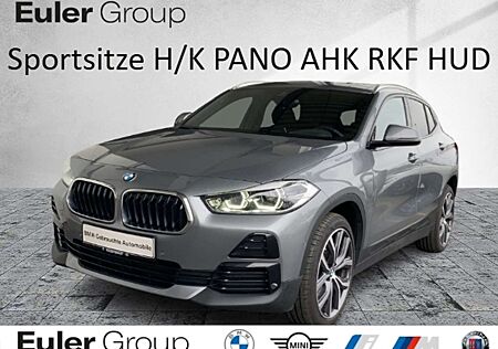 BMW X2 xDrive 20d Sommer19'' Sportsitze H/K PANO AHK RKF