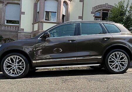 VW Touareg Volkswagen Diesel 3.0 V6 TDI Blue Motion DPF Automat