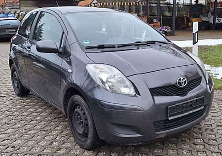 Toyota Yaris 3-Türer 1.0 VVT-i Klima