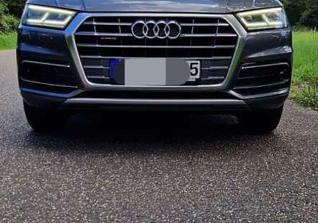 Audi Q5 2.0 TFSI quattro S tronic sport