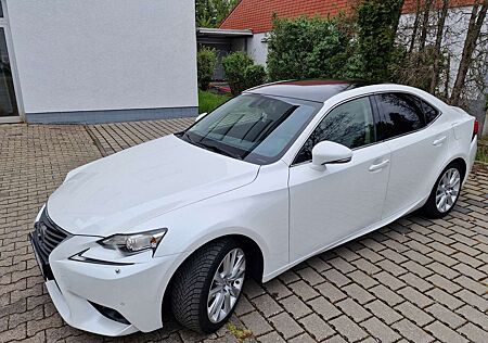 Lexus IS 250 Executive Line 208 PS Automatik