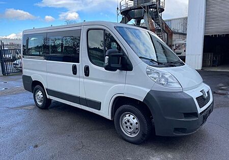 Peugeot Boxer 9 sitze
