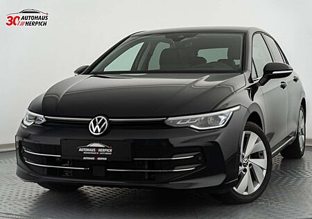 VW Golf Volkswagen VIII 2.0 TDI Style ACC AHK RFK NAVI LM
