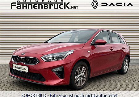 Kia Cee'd Ceed / Vision 1.4 Scheckheft PDC hi RfK