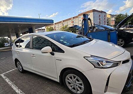 Toyota Prius +