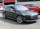 Ford Focus 1.5l Vignale AUT./ePanoGD,Leder,Navi,Cam, Flat