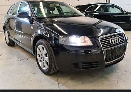 Audi A3 1.8 TFSI Ambiente Automatik