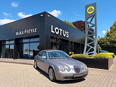 Jaguar S-Type 3 L V6 Executive I. Hand