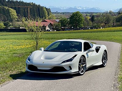 Ferrari F8 Tributo 1.HAND*LIFT*RACINGSITZE*NW-Garantie*